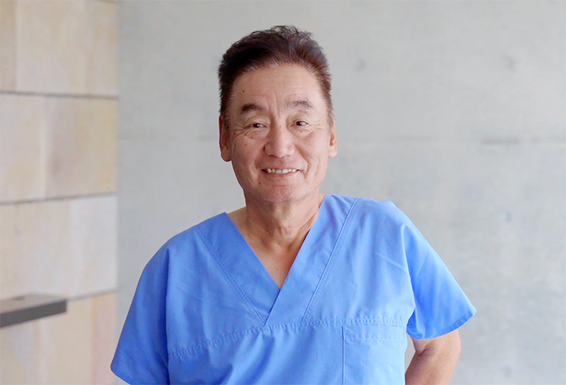 赤塚 院長